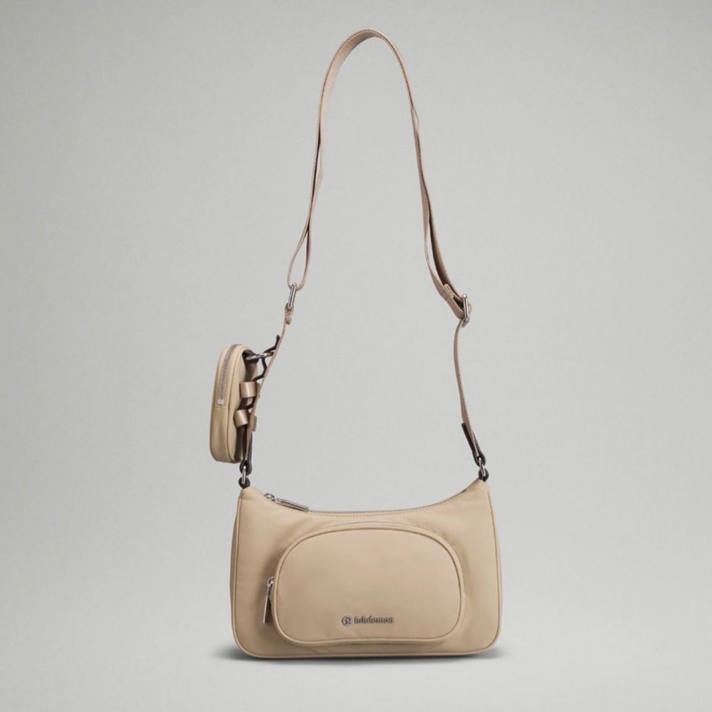 NWT Lululemon Nano Crossbody bag in trench